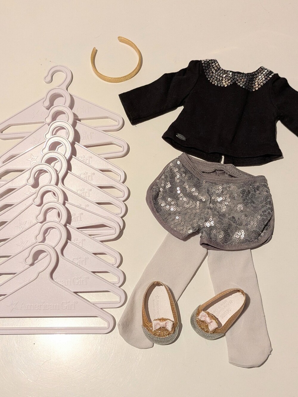 American Girl Retired Truly Me Sparkle Spotlight Outfit Complete & 11 AG Hangers